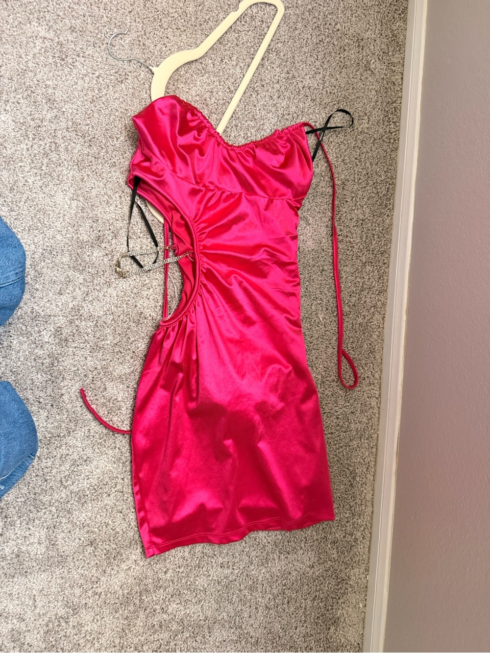 Forever 21 Hot Pink Strapless Satin Cutout Mini Dress